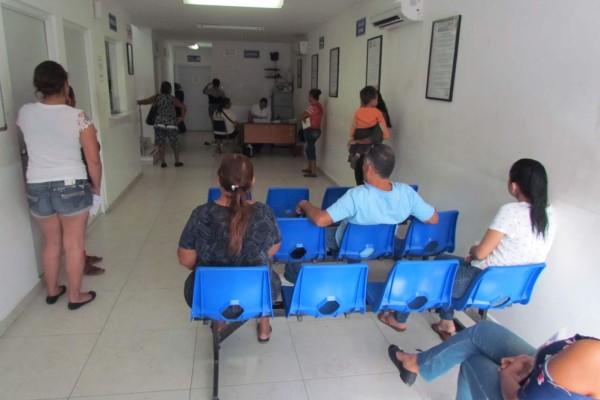 Admiten ‘crisis’ en Centros de Salud de Mazatlán