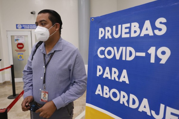 Aeropuerto de Mazatlán inicia aplicación de pruebas Covid-19 a pasajeros de vuelos internacionales