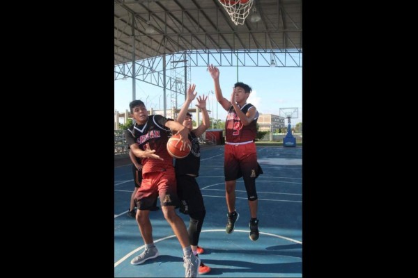 Juego entre Preparatoria Vasconcelos y Anáhuac.