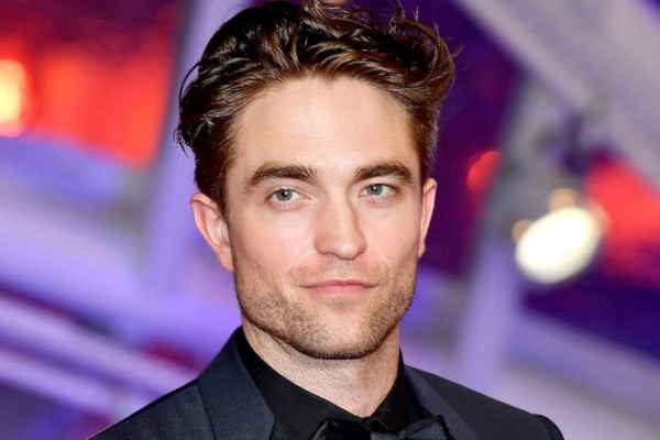 Robert Pattinson, muy cerca de interpretar a Batman en la nueva cinta de Matt Reeves