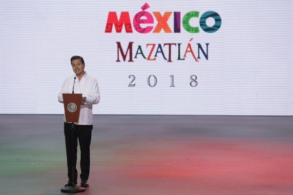 Presume Peña Nieto logros en turismo