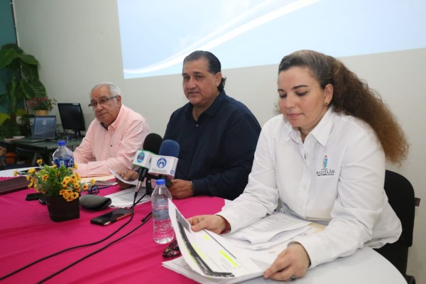 Defiende Gobierno de Mazatlán contrato con medios fuera de normativa; reconocen aumento en el presupuesto