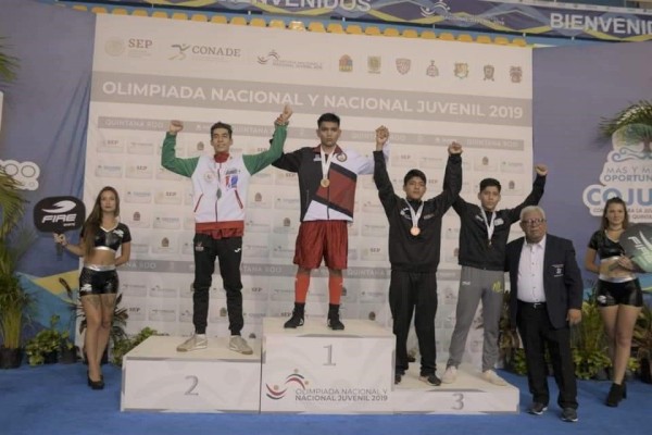 Ganan estudiantes de Cobaes medallas de oro en boxeo en la Olimpiada Nacional y Nacional Juvenil Cancún 2019