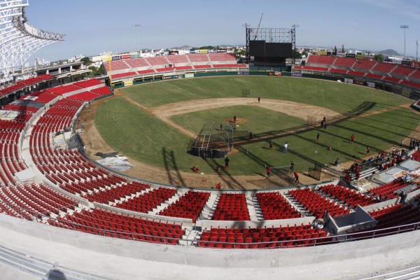 Mazatlán está en la mira del beisbol de verano