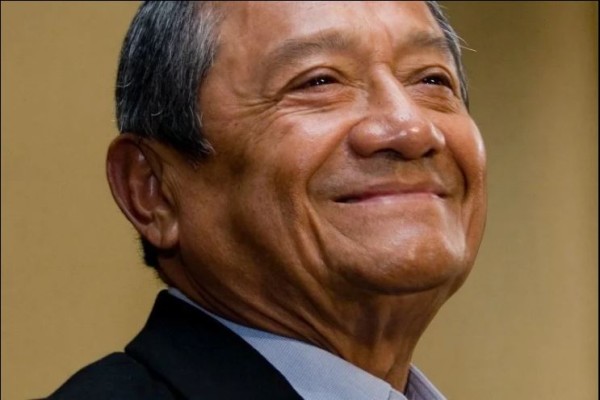 Armando Manzanero es cantautor y productor de artistas. Foto: Tomada de vanguardia.com