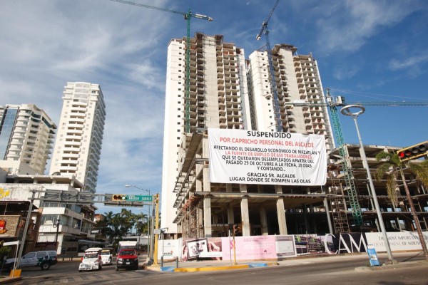 Suspende Gobierno de Mazatlán proyecto Camino al Mar