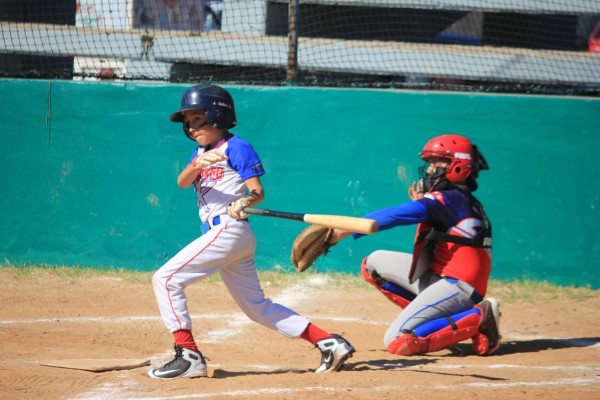 Ligas infantiles de beisbol siguen en la incertidumbre