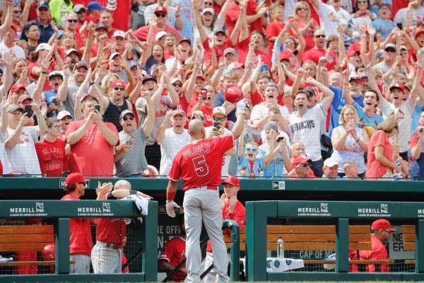 Albert Pujols es ovacionado. (Foto: @Cardinals)