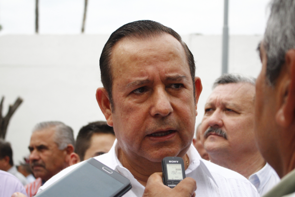 Senadores del PRI urgen a investigar corrupción en Secretaría de Salud