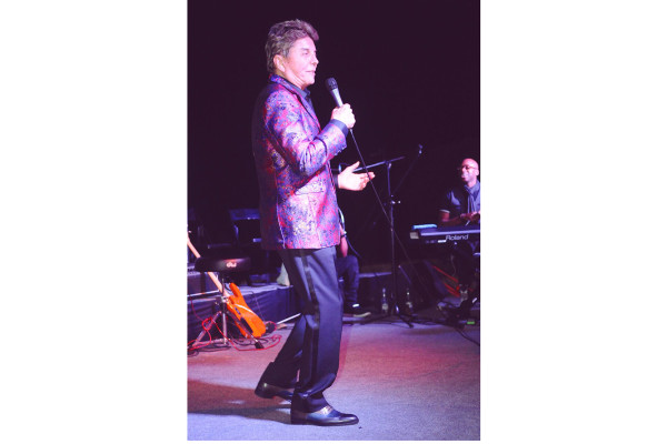 Ernesto Coppel Kelly, de espectacular celebración por sus 70