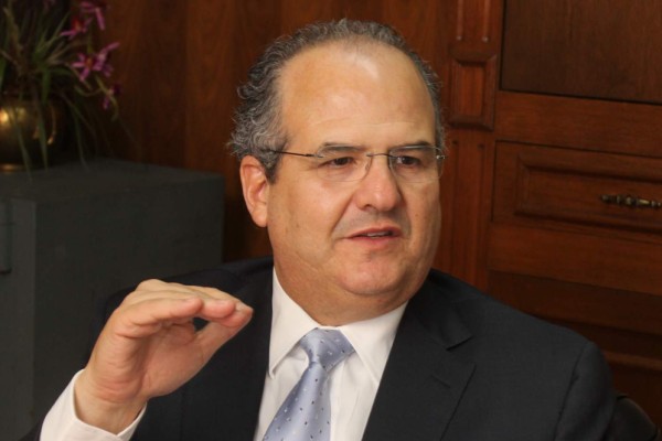 Armando Villarreal Ibarra, ex secretario de Administración y Finanzas.