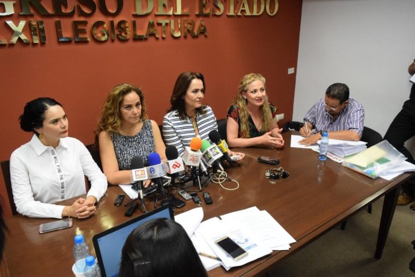 Tianguis Turístico en Mazatlán 'va porque va': Diputadas