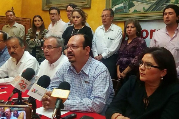Desestima Rocha Moya fuerza del PRI para 2018