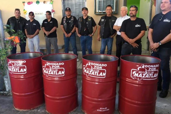 Motoclub Mazatlán apoya a la Primaria Benito Juárez