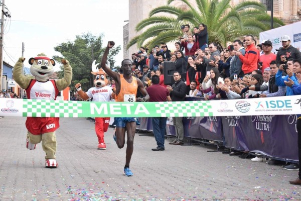 Keniatas dominan la edición 2020 del Medio Maratón de San Sebastián