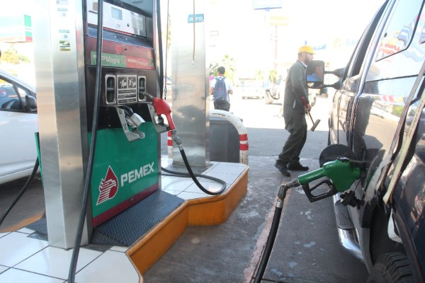 Descartan titular de Profeco y AMLO aumento en precios de gasolinas
