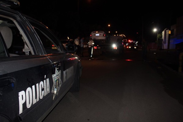 Se impacta auto por el bulevar Zapata y muere el conductor en el hospital
