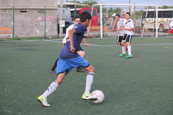 Vicasa e IM Vacacional están en la final del Torneo de Futbol Siete de Segunda Fuerza