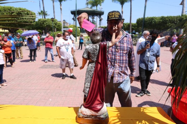 Siguen los contagios de Covid-19 en Villa Unión, Mazatlán, advierte Síndico