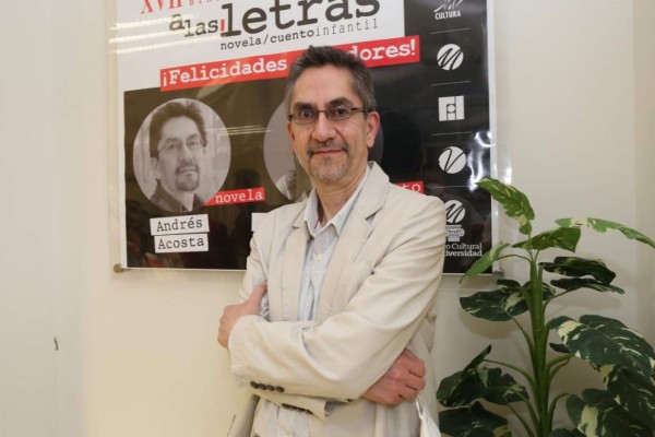 Andrés Acosta, Premio Valladolid a las Letras, habla de la influencia de ‘El golem’ en su obra ganadora