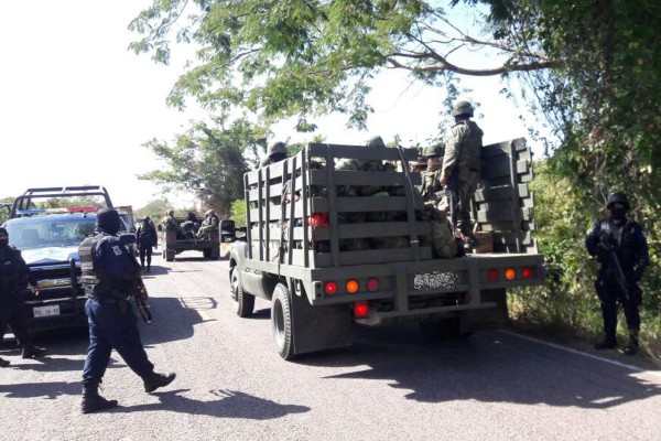 Provocación y reto, asesinato de militar y policía, dicen abogados de Sinaloa