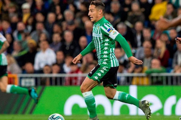 Andrés Guardado volvió a tener minutos en La Liga, pero el Betis fue goleado.