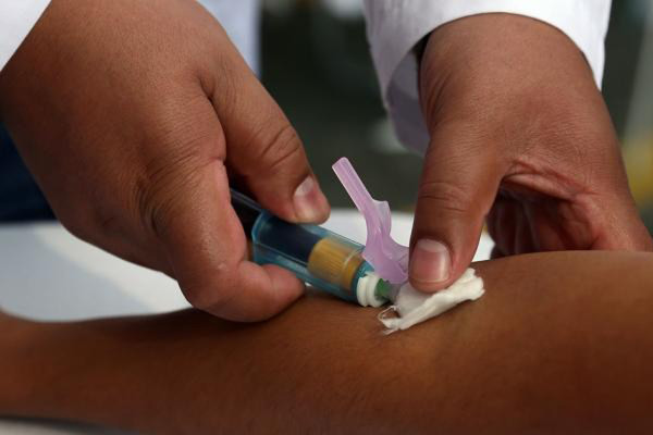 Atienden salud masculina