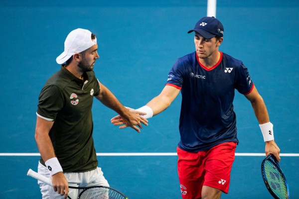 Sorprenden a Estados Unidos en arranque de la Copa ATP