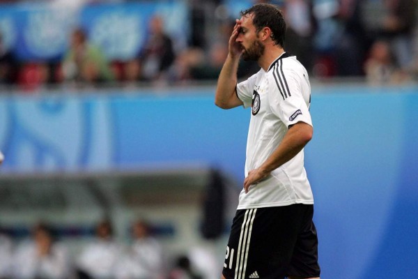 Metzelder reconoció la existencia de esos archivos en su celular.