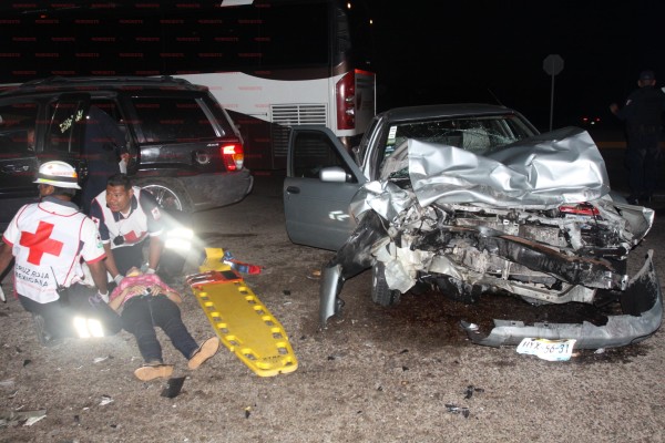 Choque frente a La Urraca deja tres heridos