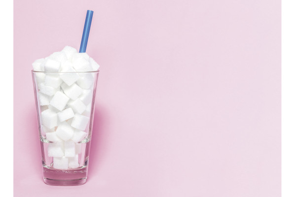 ¿Cuál es el rol del azúcar en la cocina?