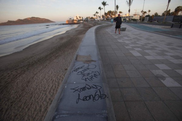 'Grafitean' el malecón de Mazatlán, recién remodelado
