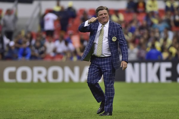 Miguel Herrera técnico del América.