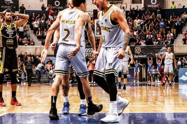 Capitanes, con un pie en la final de la LNBP