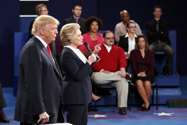 Clinton le lleva 11 puntos de ventaja a Trump en nuevo sondeo de la NBC y el WSJ