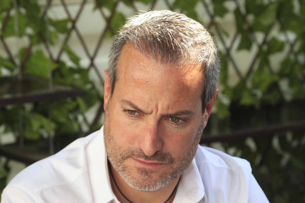 Un Coppel se 'destapa'; busca una candidatura