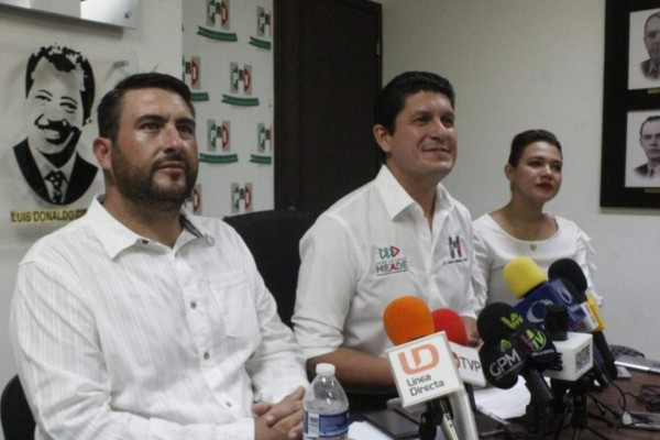Ve el PRI Sinaloa a Mario Zamora como ganador del debate rumbo al Senado