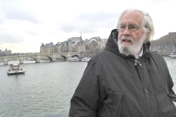 El poeta Tomás Segovia recibió este galardón en 2005.