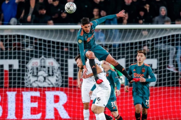 Con Edson Álvarez como titular, el Ajax cae 2-0 ante el Utrecht y es eliminado de la Copa de Holanda