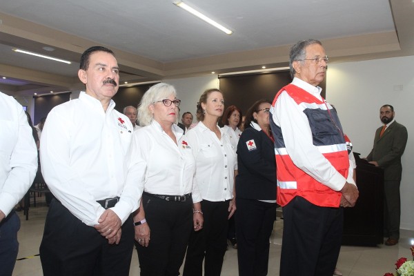 La nueva directiva de Cruz Roja Mazatlán busca recaudar fondos para la institución.