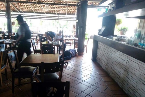 Asesinan a director de Presupuesto del Capufe en restaurante de Acapulco