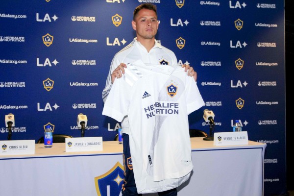 Chicharito recibe visa de trabajo y podrá debutar el sábado con el Galaxy
