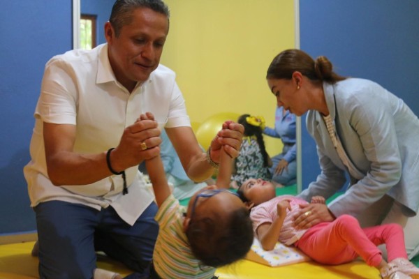 Inaugura DIF en Rosario sala de estimulación temprana