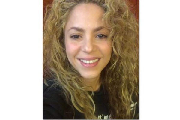 Shakira preocupa a sus fans aspecto descuidado