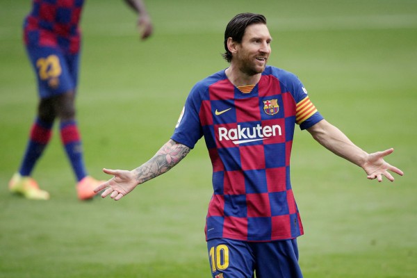 VIDEO: Messi ignora al segundo entrenador del Barcelona durante el encuentro contra el Celta