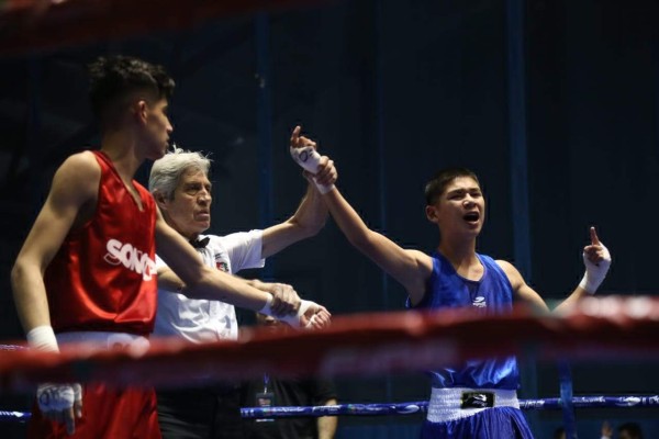 Los boxeadores sinaloenses mostraron su poder y lograron 13 boletos.