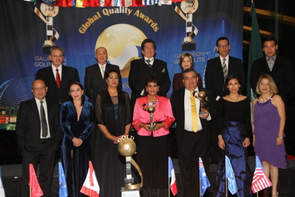 El premio Global Quality Gold en la categoría Élite es entregado por la Global Quality Foundation International a la Alianza WWF-Fundación Telmex Telcel.