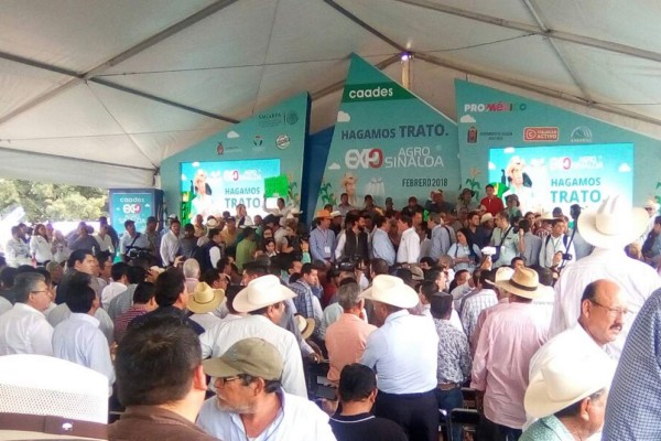 Cancelan inauguración de Expo Agro por protesta de productores; foro agrícola está abierto al público