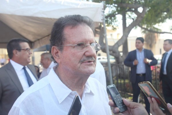 Exoneración de ex directora del Acuario y buzo fue decisión de órgano autónomo: Alcalde