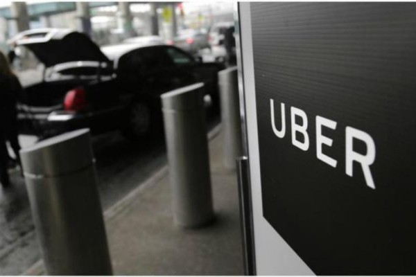 Choferes de Uber denuncian agresiones de taxistas en Puerto Rico